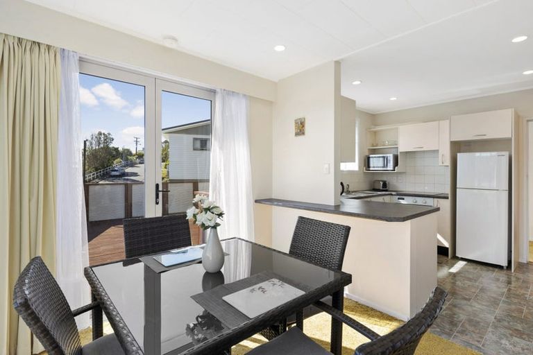 Photo of property in 7 Ceres Crescent, Johnsonville, Wellington, 6037