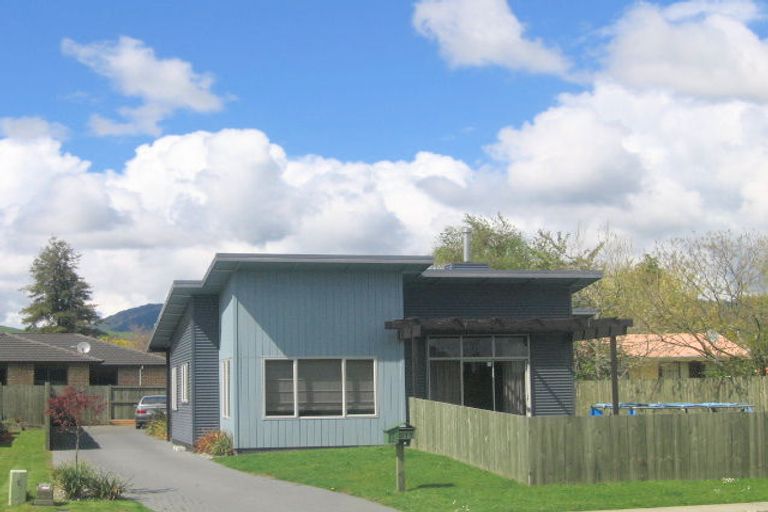 Photo of property in 215 Vaughan Road, Owhata, Rotorua, 3010