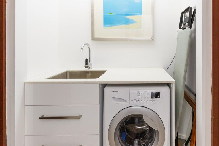 Photo of property in 491a Church Street, Palmerston North, 4410