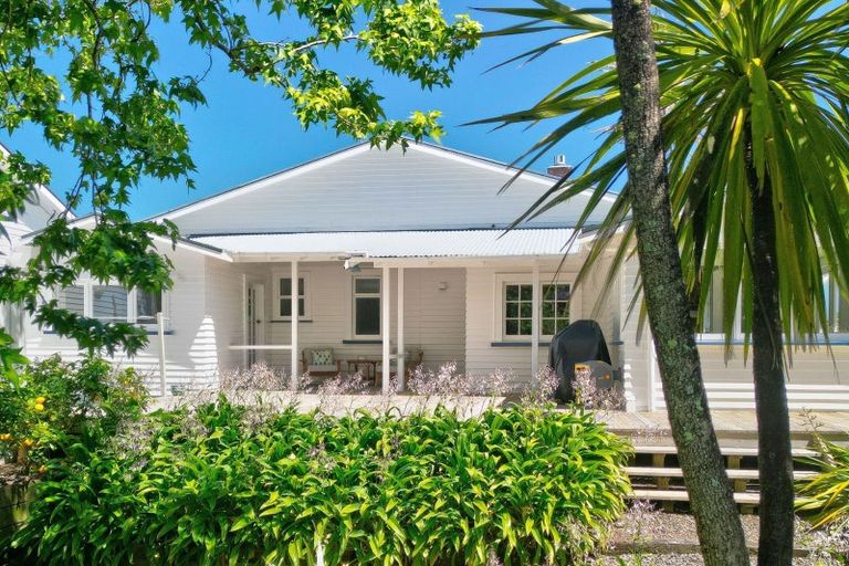 Photo of property in 36 Kent Road, Saint Johns Hill, Whanganui, 4501