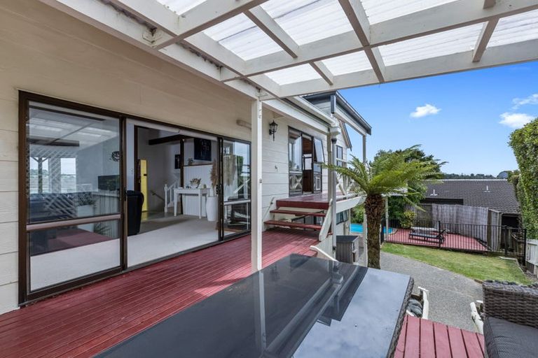 Photo of property in 32 Danbury Drive, Torbay, Auckland, 0630