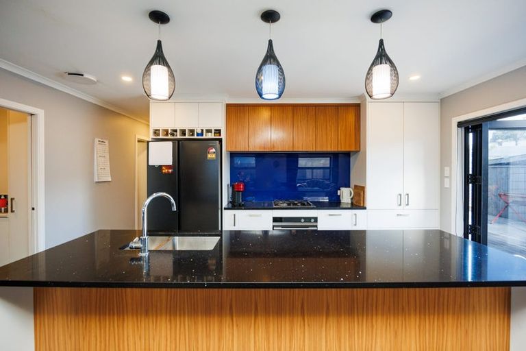 Photo of property in 9a Belvedere Crescent, Takaro, Palmerston North, 4412