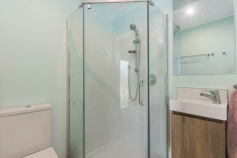 Photo of property in 25 Secretariat Place, Randwick Park, Auckland, 2105