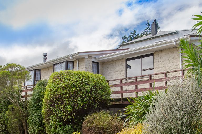 Photo of property in 6 Shanks Street, Green Island, Dunedin, 9018