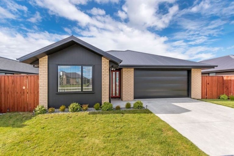 Photo of property in 4 Northmoor Boulevard, Rolleston, 7615