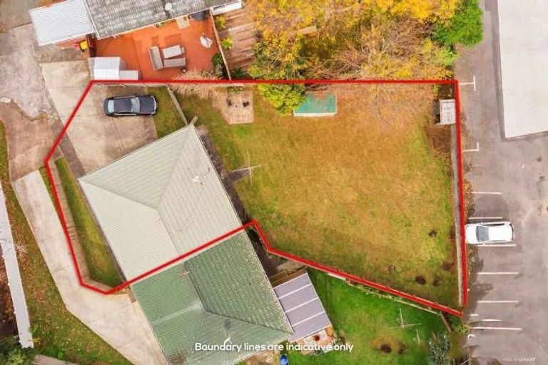 Photo of property in 75 Alexander Street, Cockle Bay, Auckland, 2014