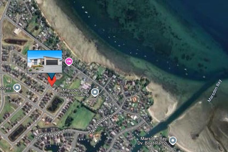 Photo of property in 41 Kaurinui Crescent, One Tree Point, 0118