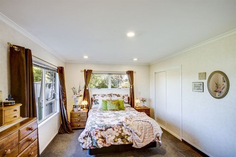 Photo of property in 270a Kennedy Road, Onekawa, Napier, 4110