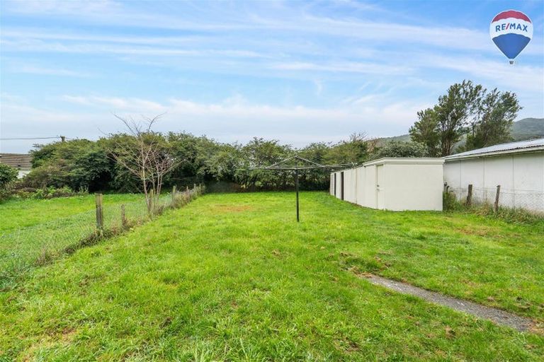 Photo of property in 43 Rata Street, Naenae, Lower Hutt, 5011