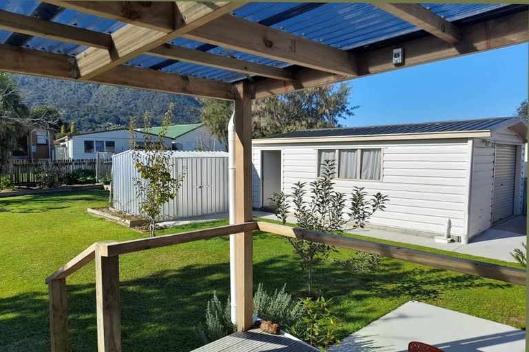 Photo of property in 32 Stirling Street, Te Aroha, 3320