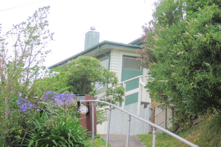 Photo of property in 3 Cheesman Street, Brooklyn, Wellington, 6021