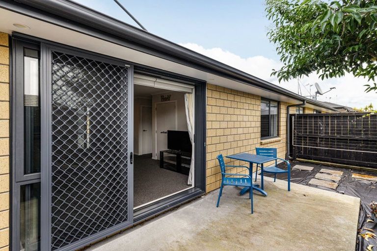 Photo of property in 2/21 Fifth Avenue, Enderley, Hamilton, 3214