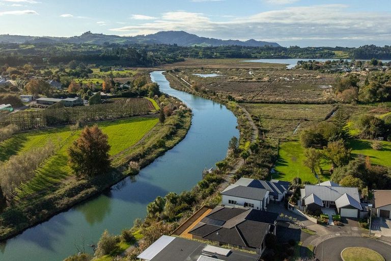 Photo of property in 13 Noble Johnston Drive, Katikati, 3129