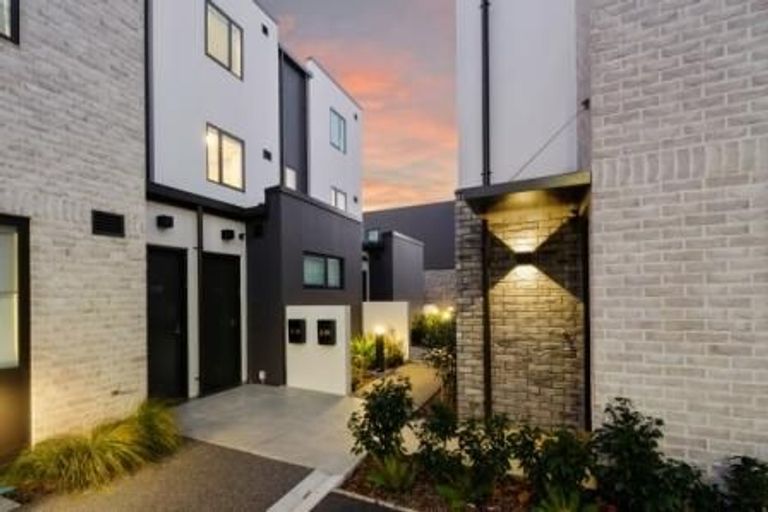 Photo of property in 11/191 Cashel Street, Christchurch Central, Christchurch, 8011