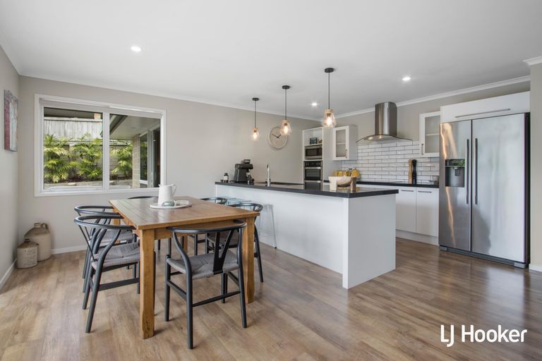 Photo of property in 29 Browns Drive, Waihi Beach, 3611