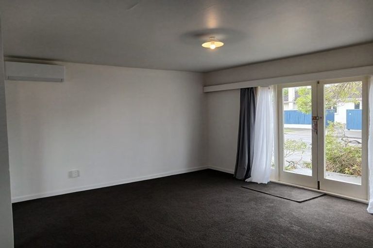 Photo of property in 2 Tweed Street, Roslyn, Palmerston North, 4414