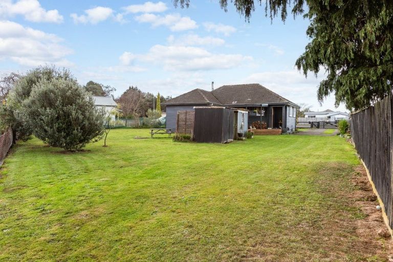 Photo of property in 10 Christian Street, Dannevirke, 4930