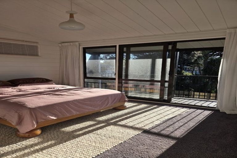 Photo of property in 73 Mcfarlane Street, Oakura, 4314