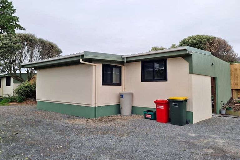 Photo of property in 3 Kapiti Lane, Otaki Beach, Otaki, 5512