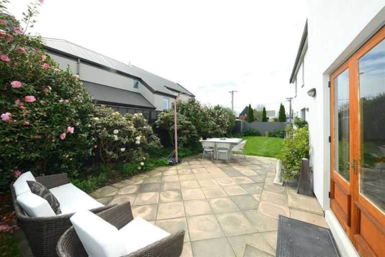 Photo of property in 95 Abberley Crescent, St Albans, Christchurch, 8014