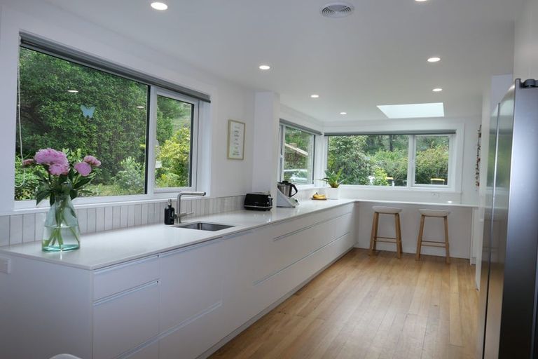 Photo of property in 57 Tilley Road, Paekakariki, 5034