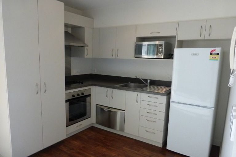 Photo of property in 18/30 Mathesons Road, Phillipstown, Christchurch, 8011