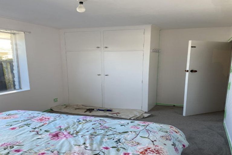 Photo of property in 1/290 Avonhead Road, Avonhead, Christchurch, 8042