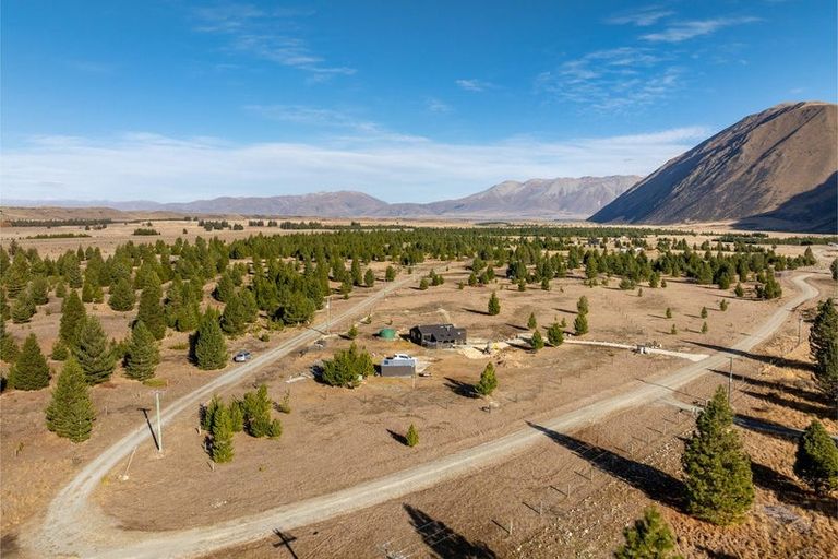 Photo of property in 64 Flanagan Lane, Ben Ohau, Twizel, 7999