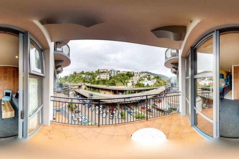 Photo of property in Atrium Towers, 5p/154 The Terrace, Wellington Central, Wellington, 6011