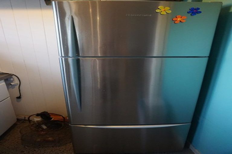 Photo of property in 924c Papamoa Beach Road, Papamoa Beach, Papamoa, 3118