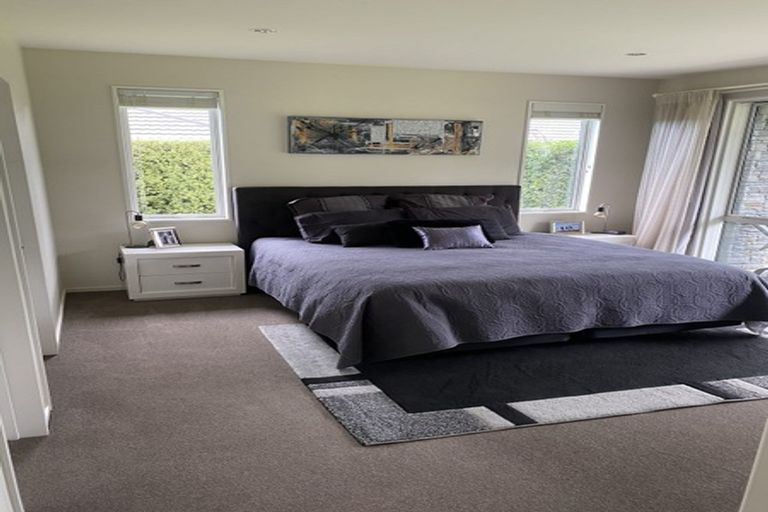 Photo of property in 52 Huntingdon Drive, Rangiora, 7400