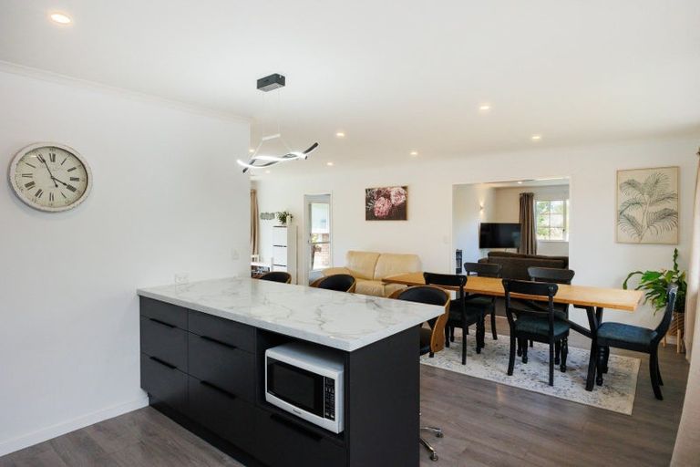 Photo of property in 10 Sandstrom Grove, Feilding, 4702