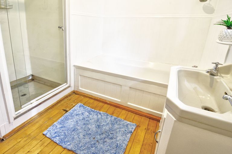 Photo of property in 43c Roberts Road, Lansdowne, Masterton, 5810