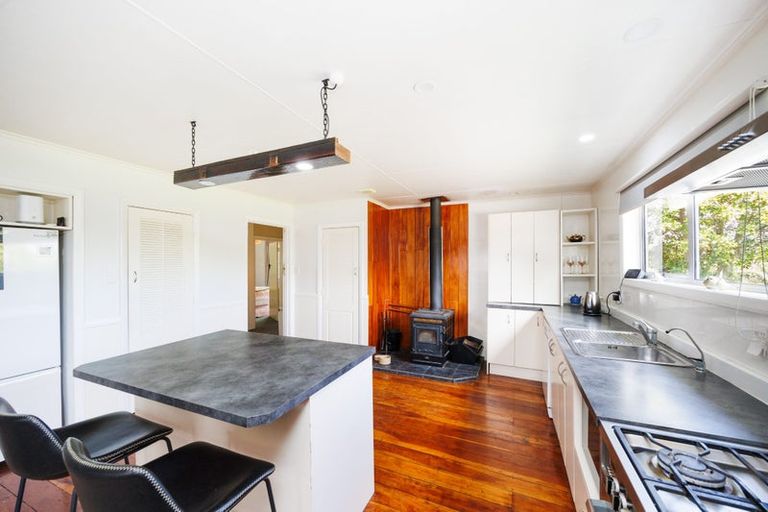 Photo of property in 204 Kawakawa Road, Feilding, 4775