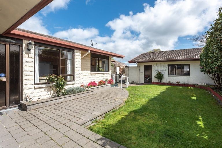 Photo of property in 3 Jacaranda Place, Parklands, Christchurch, 8083