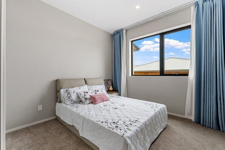 Photo of property in 51 Ta Moko Drive, Gulf Harbour, 0930