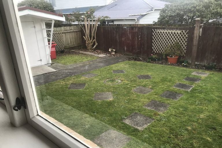 Photo of property in 4/576 Queen Street East, Levin, 5510