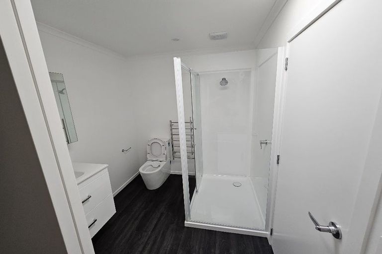 Photo of property in 1d Ingram Street, Naenae, Lower Hutt, 5011