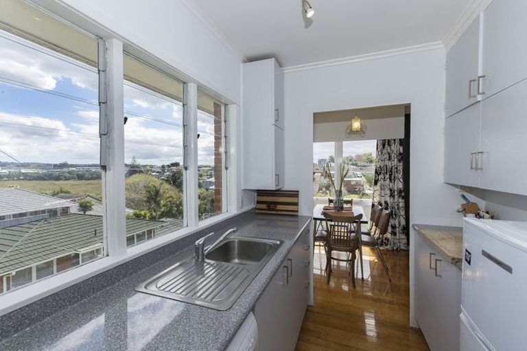 Photo of property in 3/31 Tennyson Avenue, Takapuna, Auckland, 0622