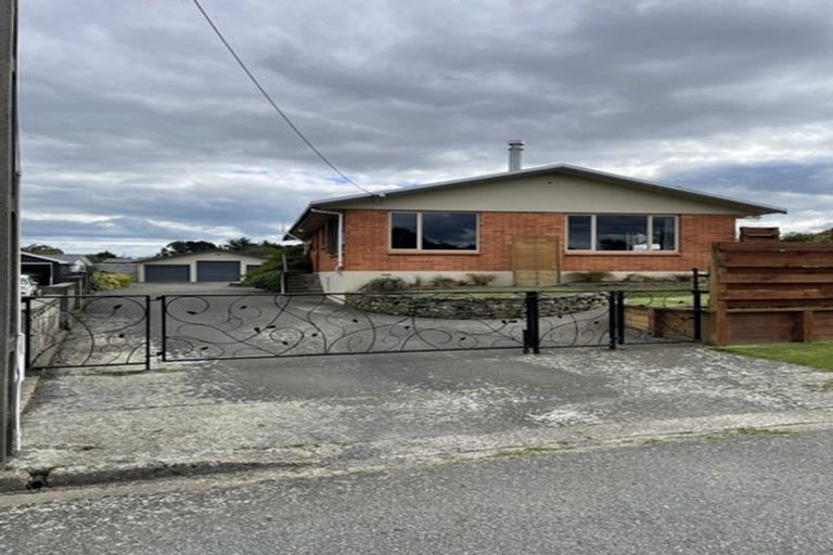 Photo of property in 36 John Street, Otatara, Invercargill, 9879