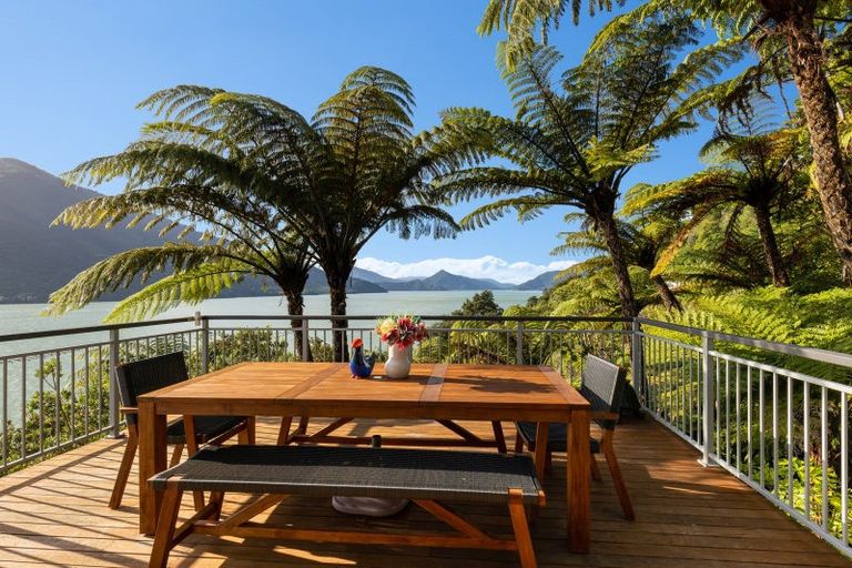 Photo of property in 600 Moetapu Bay Road, Moetapu Bay, Picton, 7282