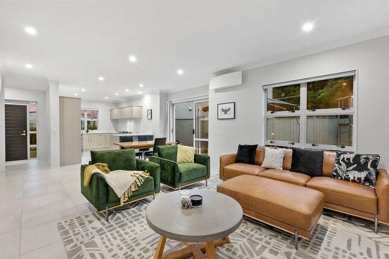 Photo of property in 42 Matairangi Avenue, Totara Heights, Auckland, 2105