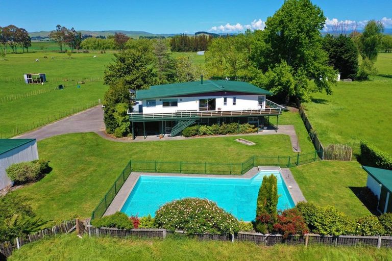 Photo of property in 67 Mangaroa Road, Longlands, Hastings, 4174