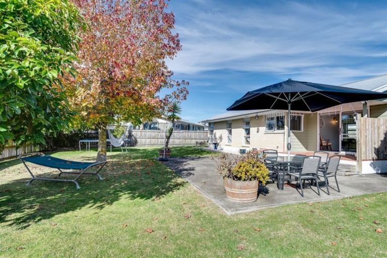 Photo of property in 57 Robinson Crescent, Tamatea, Napier, 4112