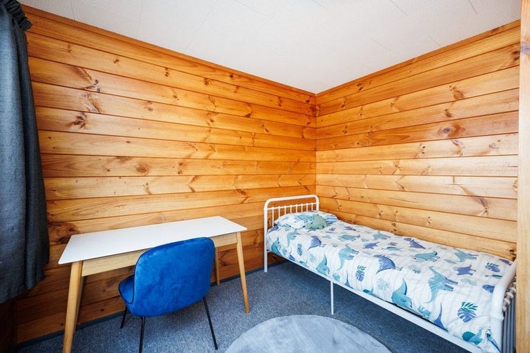 Photo of property in 14 Pukepapa Road, Marton, 4710