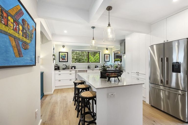 Photo of property in 14 Doon Grove, Papakowhai, Porirua, 5024