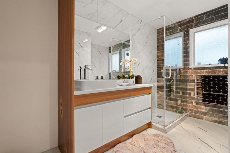 Photo of property in 1/735 Massey Road, Mangere, Auckland, 2022