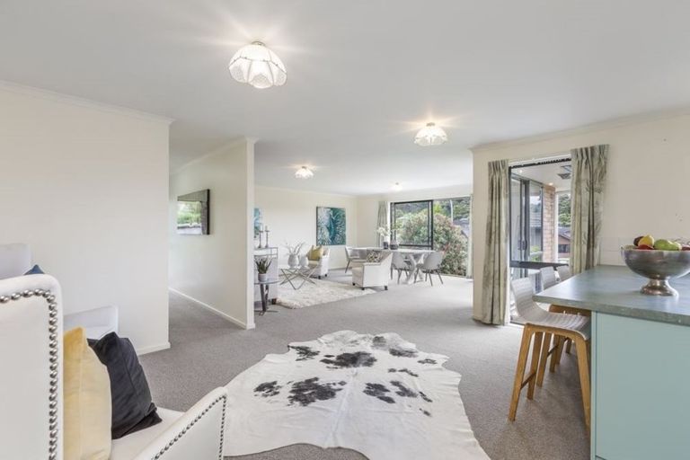 Photo of property in 10 Governor Grey Road, Snells Beach, 0920