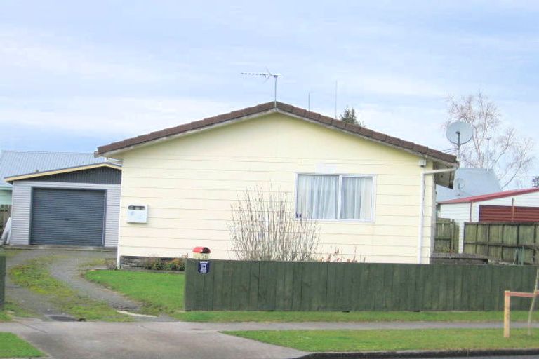 Photo of property in 75 Karaka Street, Nawton, Hamilton, 3200