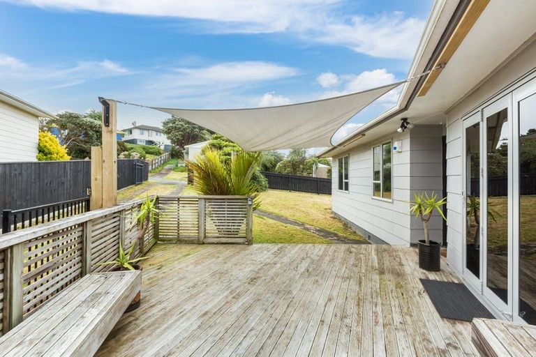 Photo of property in 184 Conclusion Street, Ascot Park, Porirua, 5024